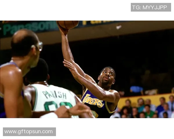 乔丹与魔术师的传奇对决：篮球历史上的巅峰时刻与永恒对抗