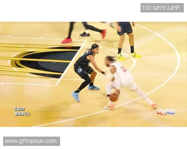 林书豪领衔黄蜂对决骑士展现精彩比赛瞬间与球员表现分析